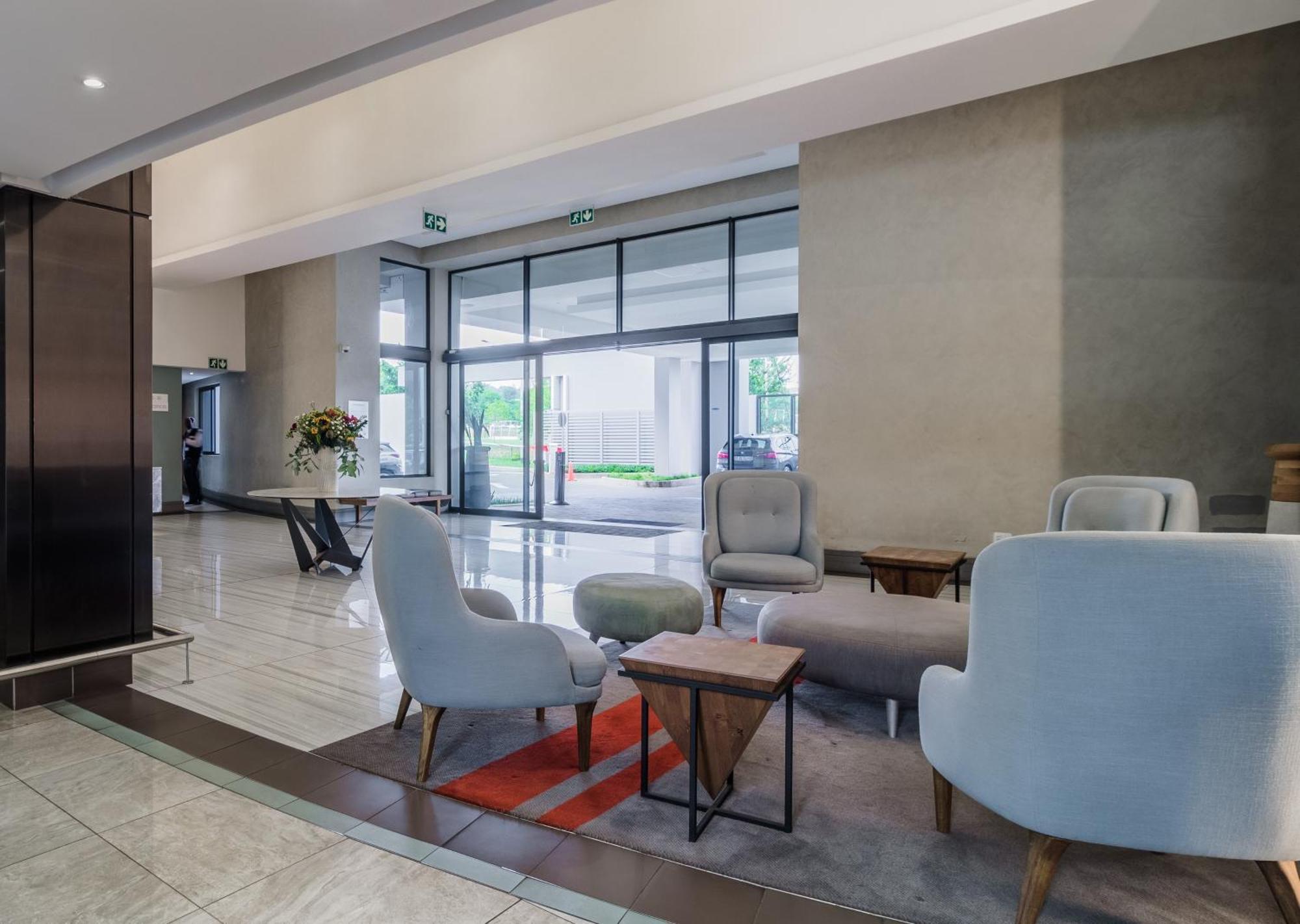 Stay Menlyn Pretoria-Noord Exterior foto